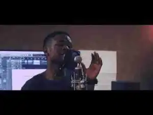 Video: Johnny Drille – Romeo And Juliet (Acoustic Version)